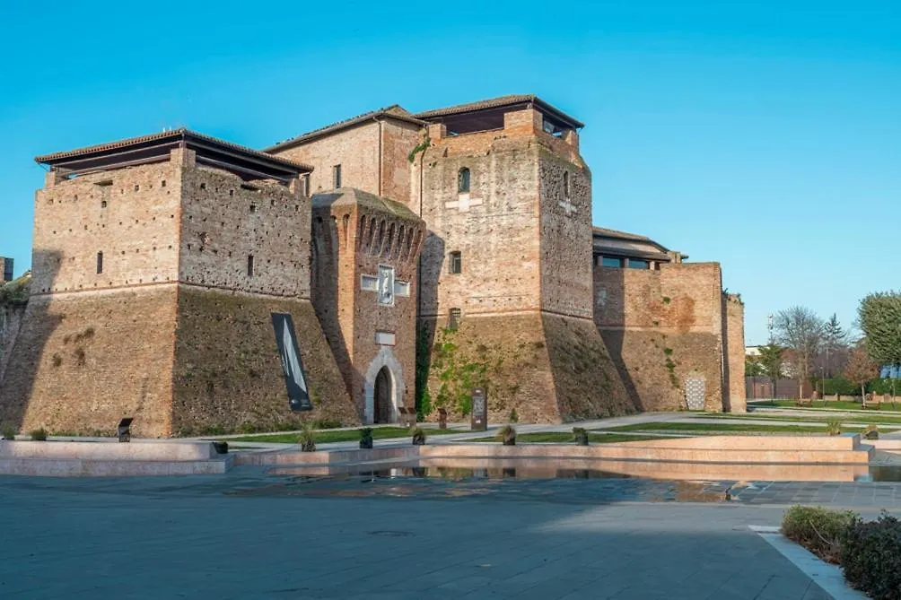 Lamalatestina Suite - Apartment In Front Of The Castle Rimini