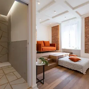 https://loreto-duomo-exclusive-home.italymilanhotels.net